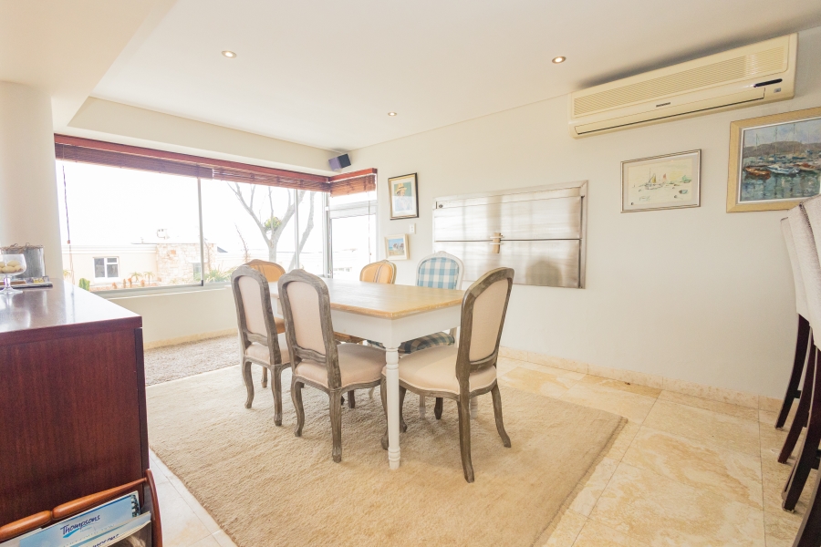 6 Bedroom Property for Sale in Bloubergstrand Western Cape